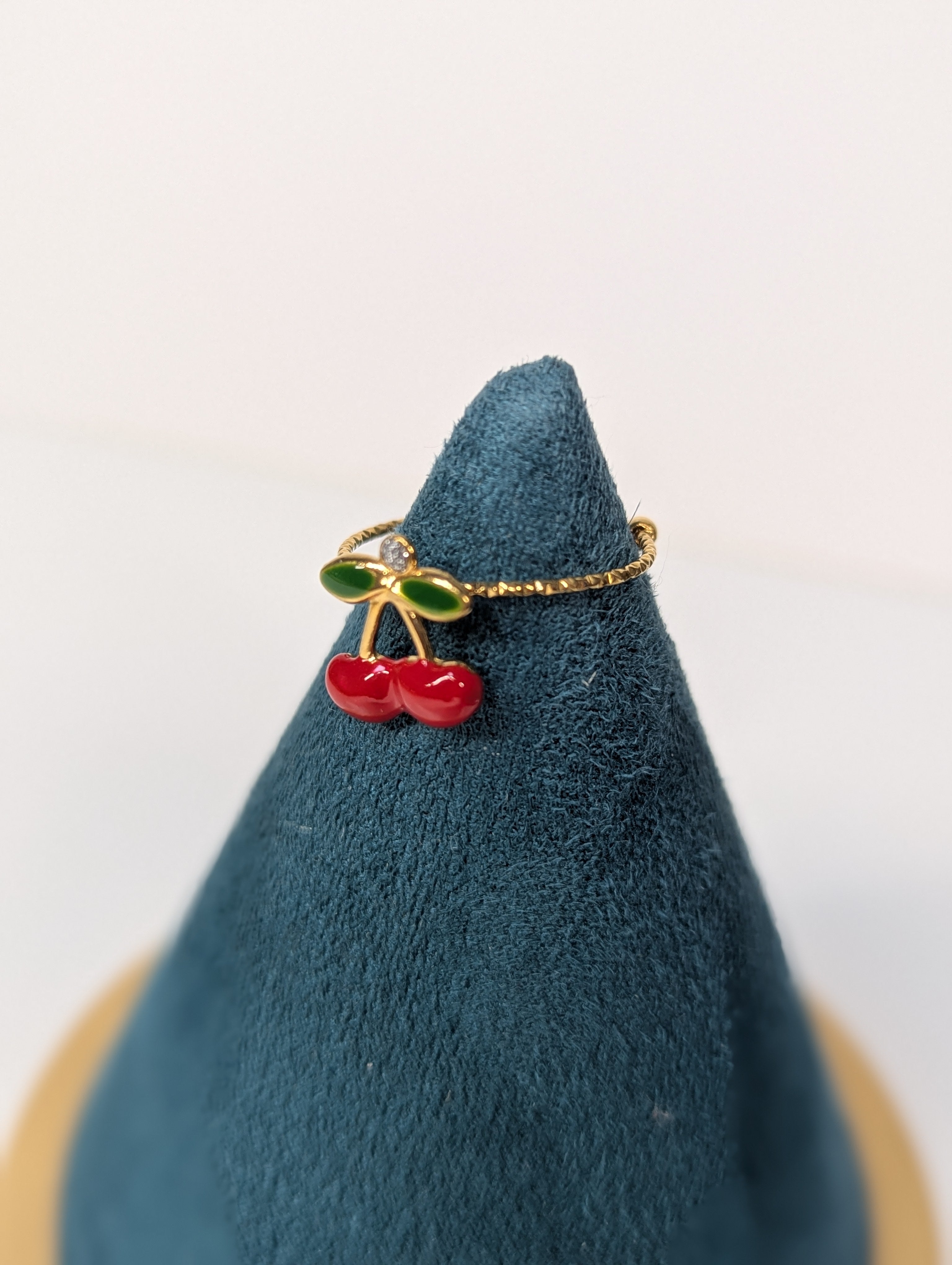 ANILLO "GUINDA SWING"