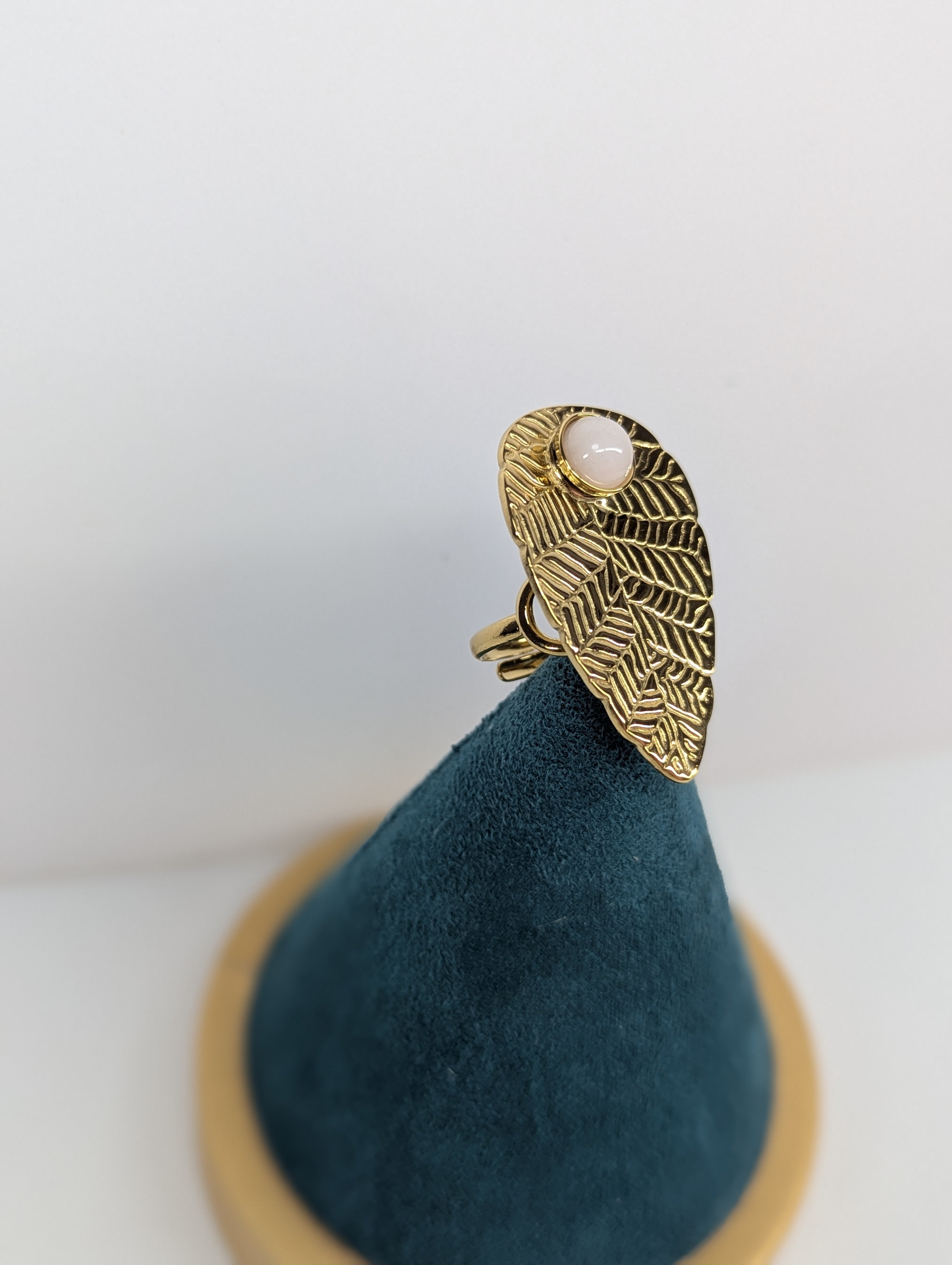 ANILLO "PLUMA DORADA"