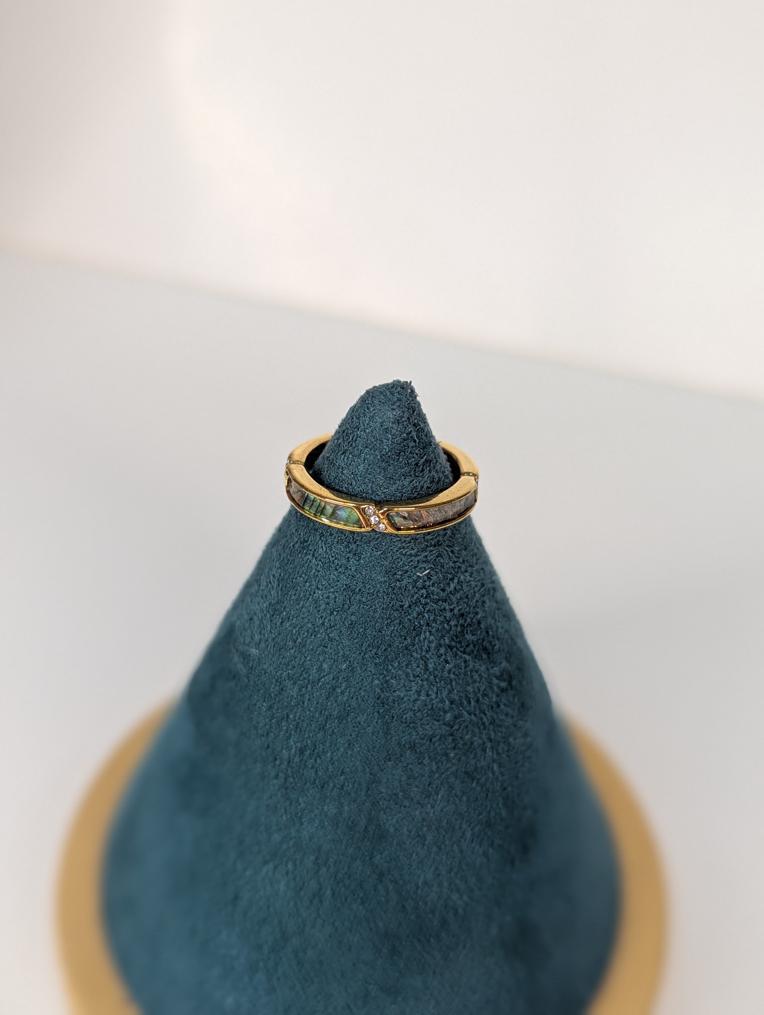 ANILLO "ESPLENDOR OPALINO"